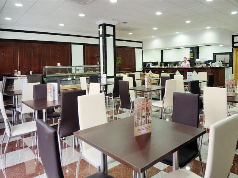 Reyesol Hotell 2*